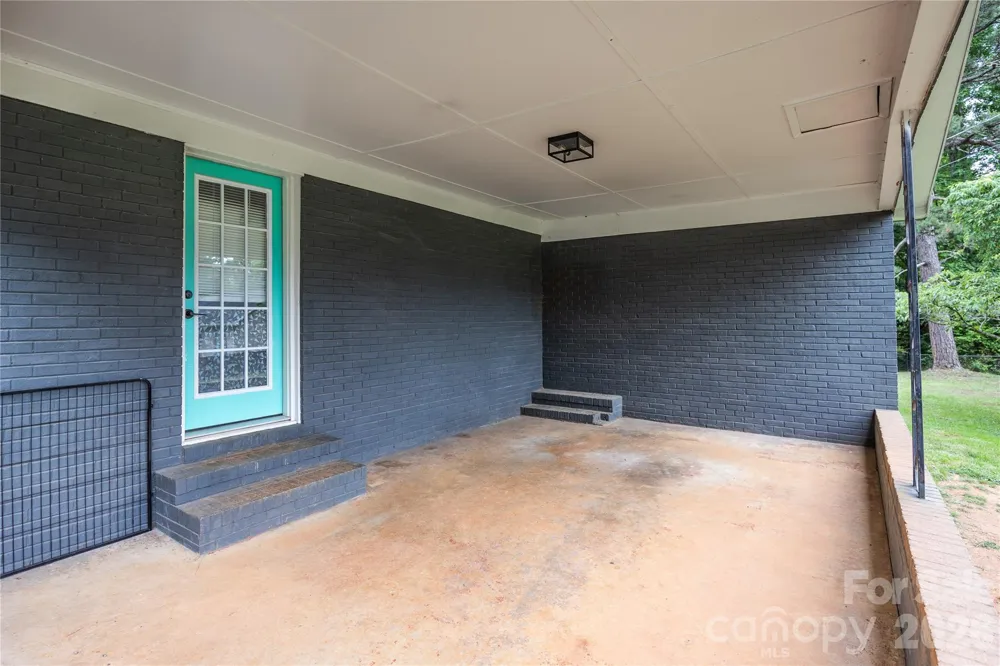 2276 Cid Road Lexington, NC 27292
