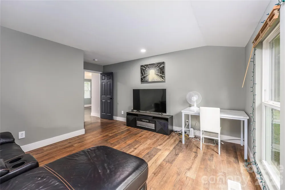 2276 Cid Road Lexington, NC 27292
