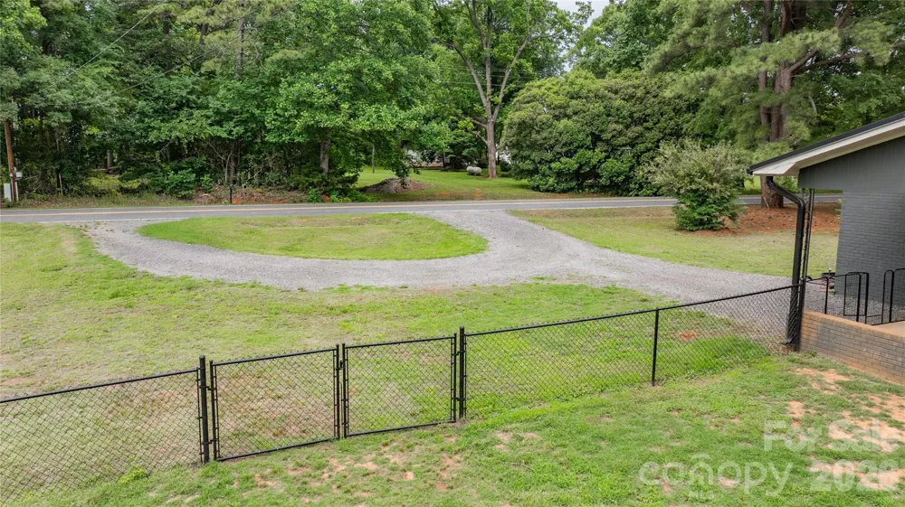 2276 Cid Road Lexington, NC 27292