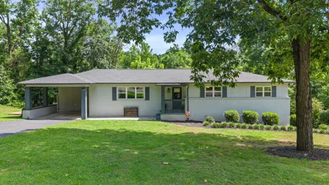 2430 Walnut Drive NW
