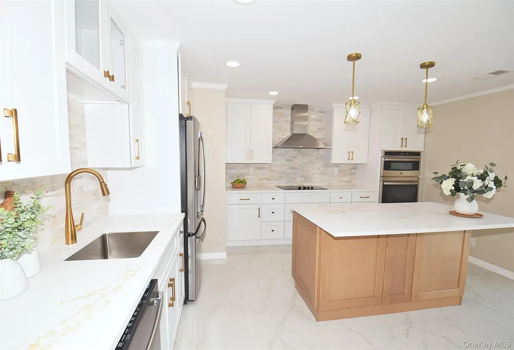4195 Florence Road Bethpage, NY 11714