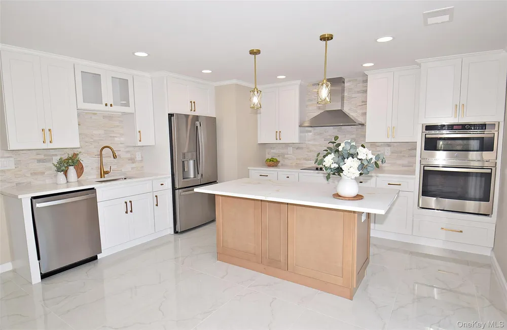 4195 Florence Road Bethpage, NY 11714