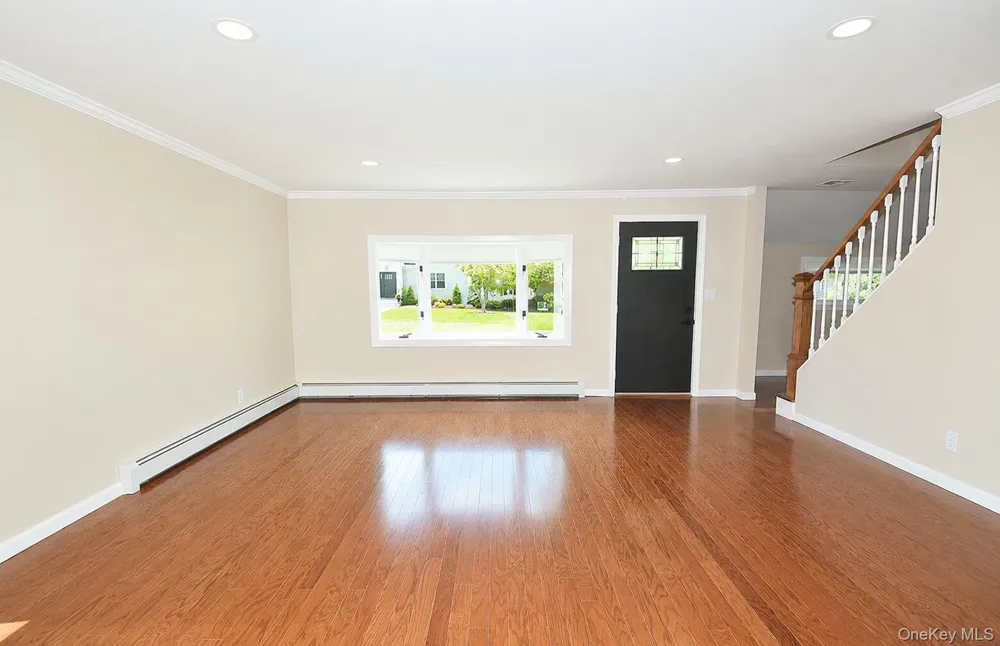 4195 Florence Road Bethpage, NY 11714