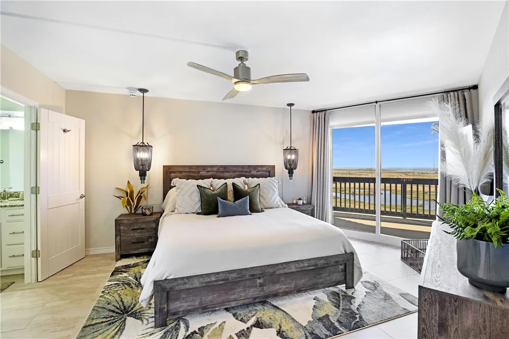 6745 Seacomber Drive #1102 Port Aransas, TX 78373