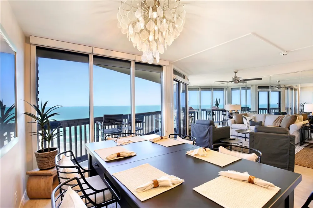 6745 Seacomber Drive #1102 Port Aransas, TX 78373