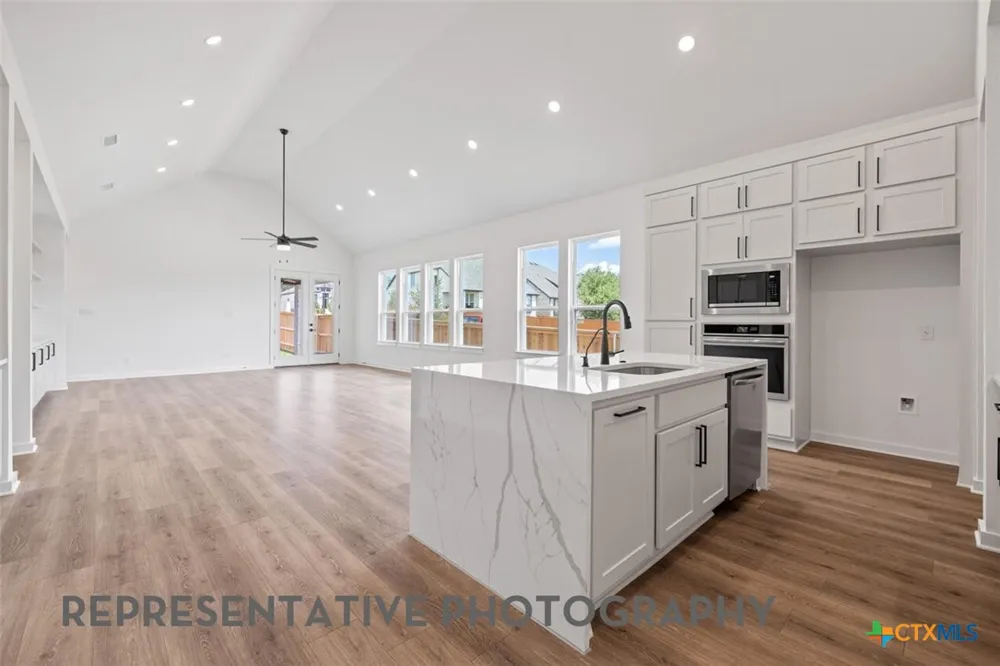503 Outrider Court Liberty Hill, TX 78642