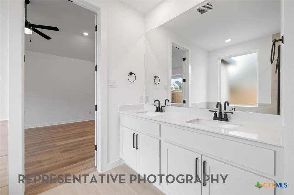 503 Outrider Court Liberty Hill, TX 78642