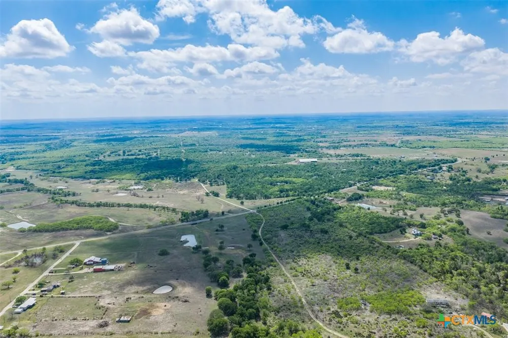 8519 State Park Road Lockhart, TX 78644