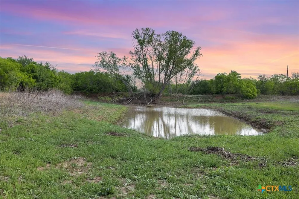 8519 State Park Road Lockhart, TX 78644