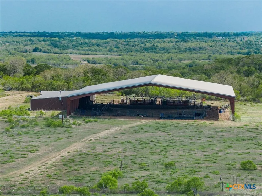 8519 State Park Road Lockhart, TX 78644