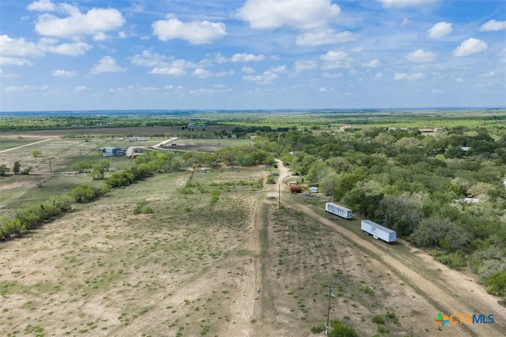 8519 State Park Road Lockhart, TX 78644