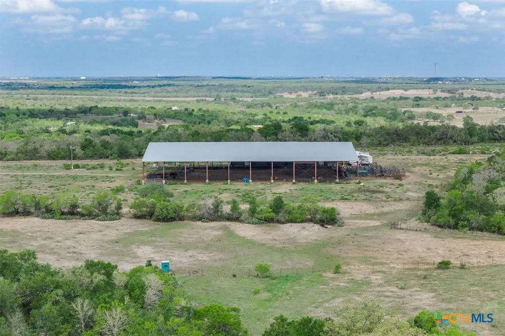 8519 State Park Road Lockhart, TX 78644
