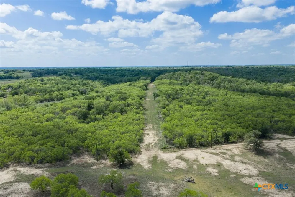 8519 State Park Road Lockhart, TX 78644