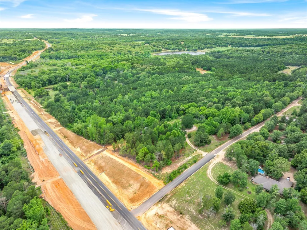 16864 Fm 16 W Lindale, TX 75771