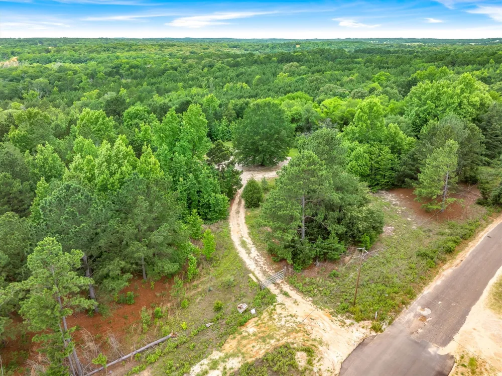 16864 Fm 16 W Lindale, TX 75771