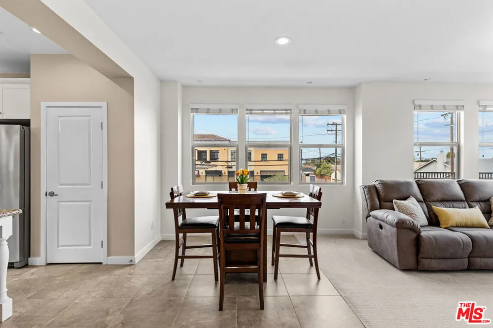 15812 Santa Ana Avenue #1 Bellflower, CA 90706