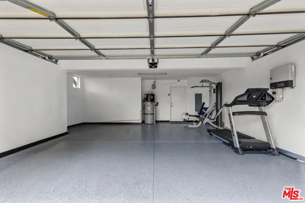 15812 Santa Ana Avenue #1 Bellflower, CA 90706