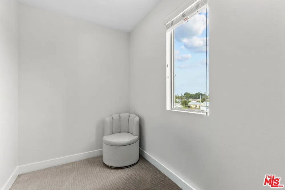 15812 Santa Ana Avenue #1 Bellflower, CA 90706