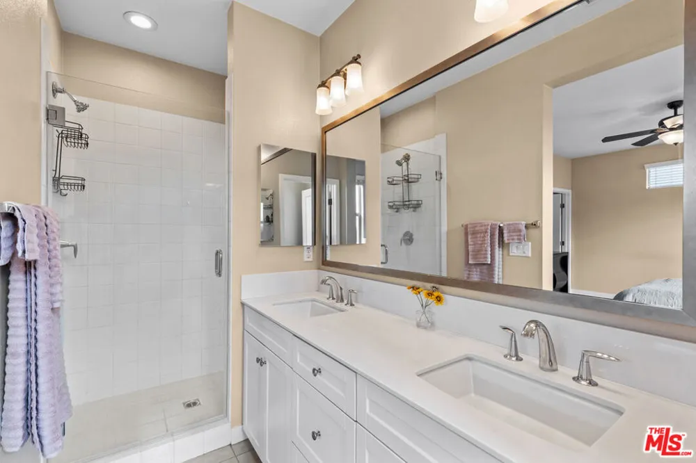 15812 Santa Ana Avenue #1 Bellflower, CA 90706
