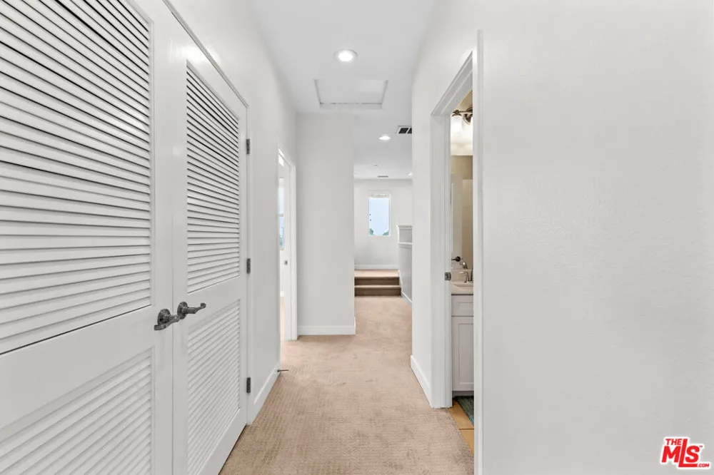 15812 Santa Ana Avenue #1 Bellflower, CA 90706