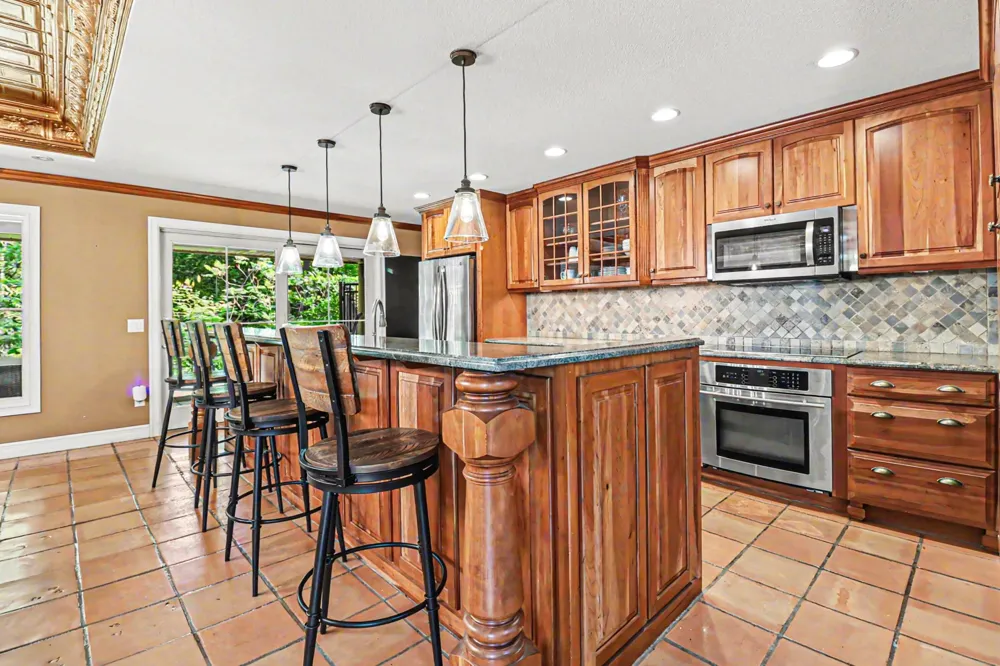 5389 Ridge Road Pentwater, MI 49449