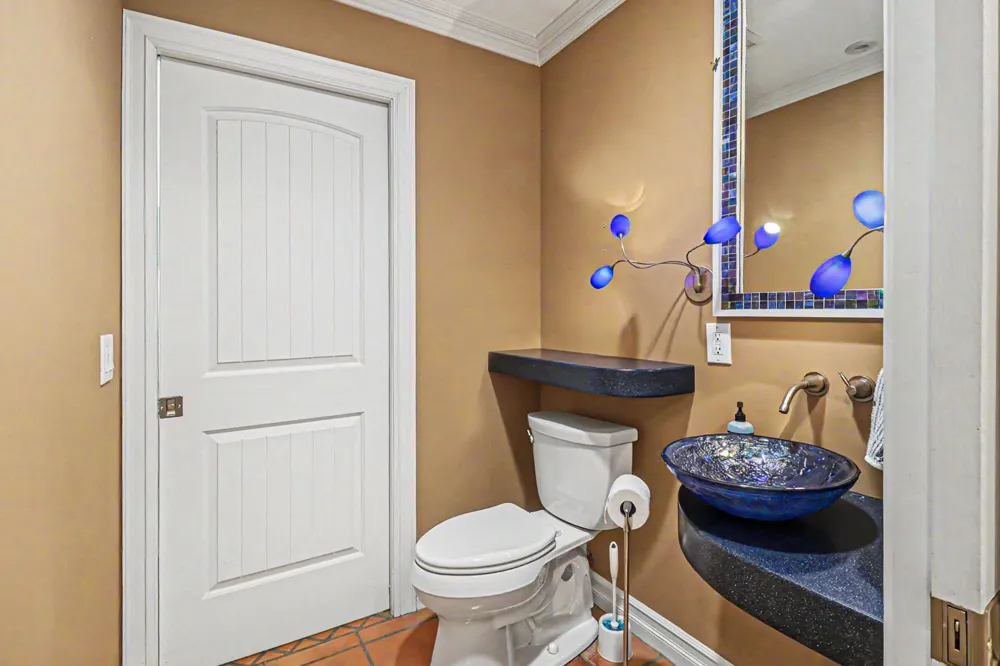 5389 Ridge Road Pentwater, MI 49449