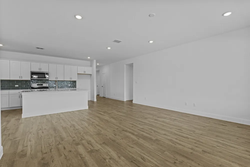 119 Union Pacific Drive Cedar Creek, TX 78612
