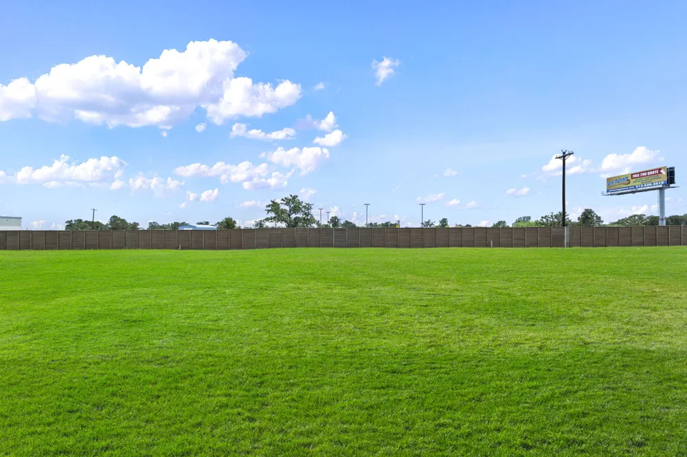 119 Union Pacific Drive Cedar Creek, TX 78612