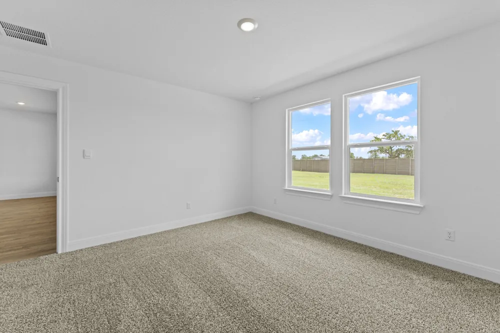 119 Union Pacific Drive Cedar Creek, TX 78612
