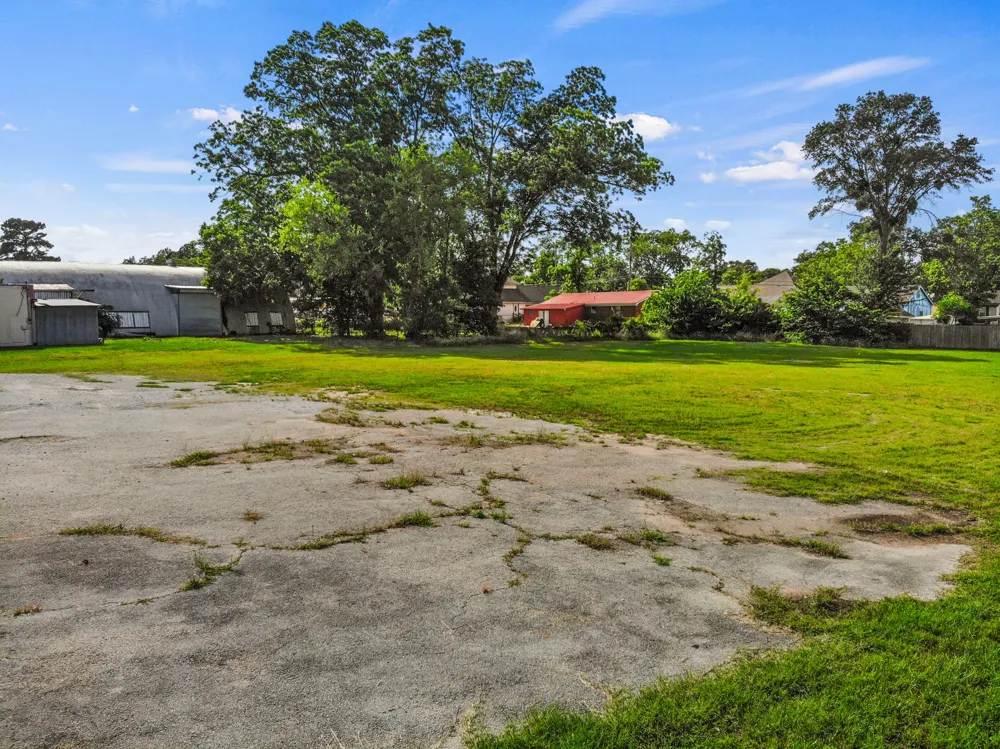 122 W 16th Street Mt Pleasant, TX 75455