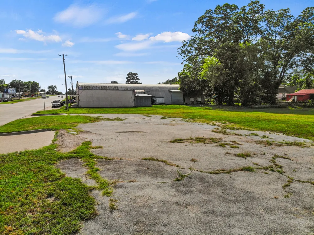 122 W 16th Street Mt Pleasant, TX 75455