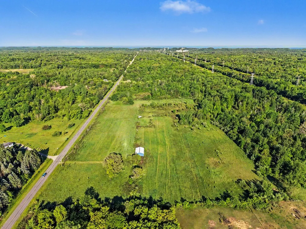 72362 28th Avenue Covert, MI 49043