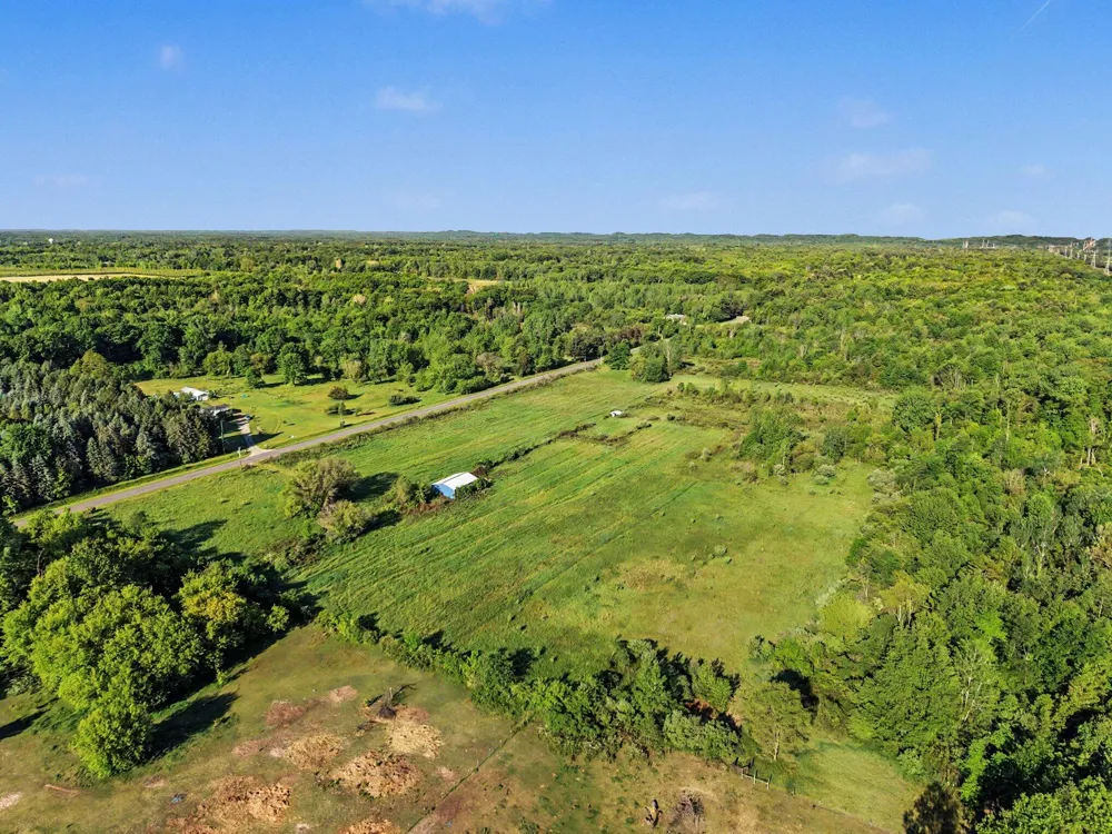 72362 28th Avenue Covert, MI 49043