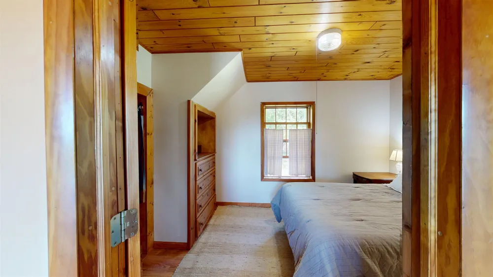 8807 Rogers Road South Arm Township, MI 49727