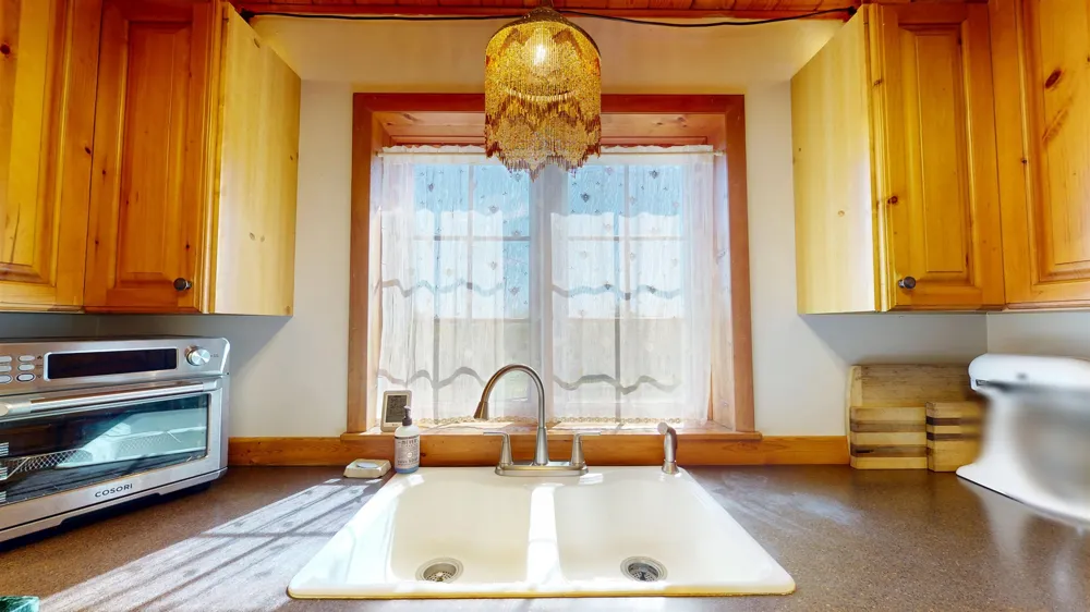 8807 Rogers Road South Arm Township, MI 49727
