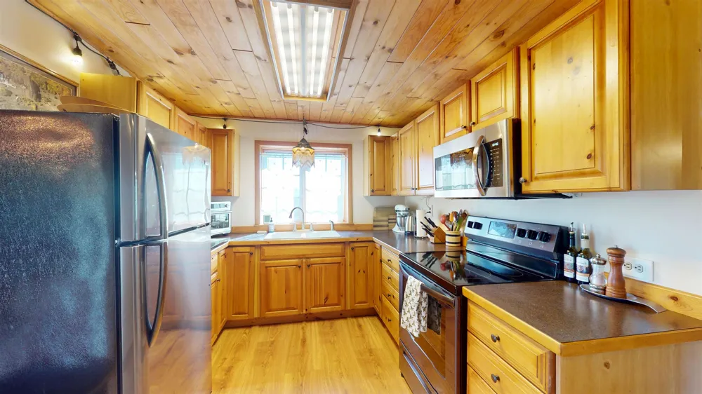 8807 Rogers Road South Arm Township, MI 49727