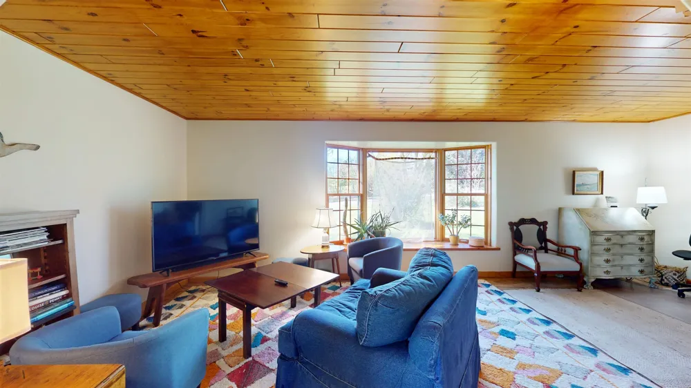 8807 Rogers Road South Arm Township, MI 49727