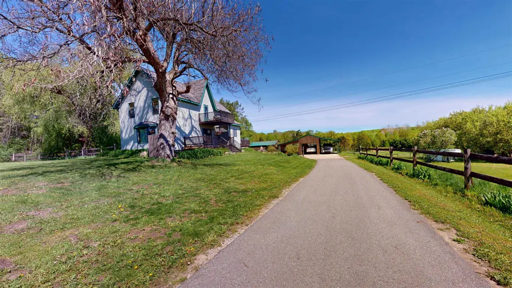 8807 Rogers Road South Arm Township, MI 49727