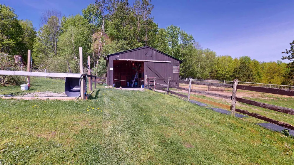 8807 Rogers Road South Arm Township, MI 49727