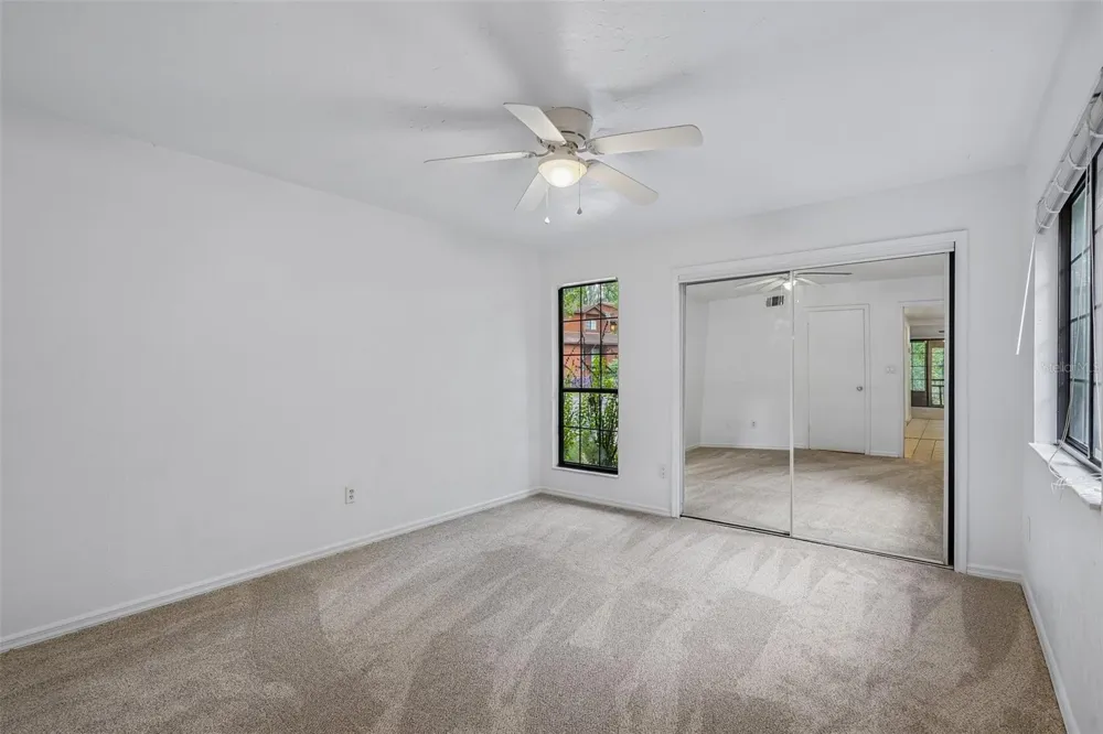 5606 SW 8TH PLACE Gainesville, FL 32607