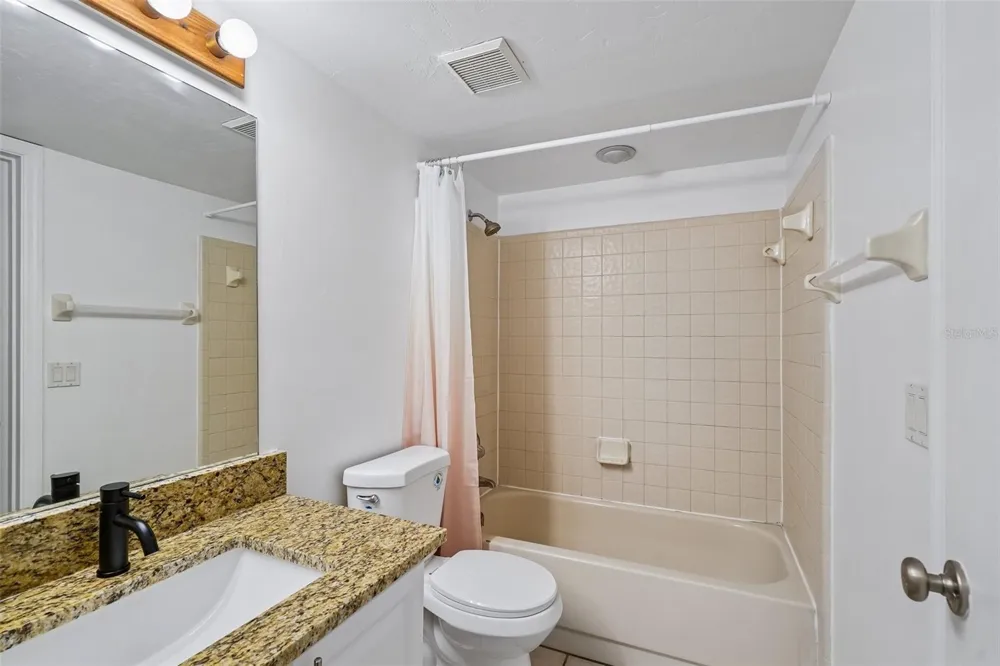 5606 SW 8TH PLACE Gainesville, FL 32607