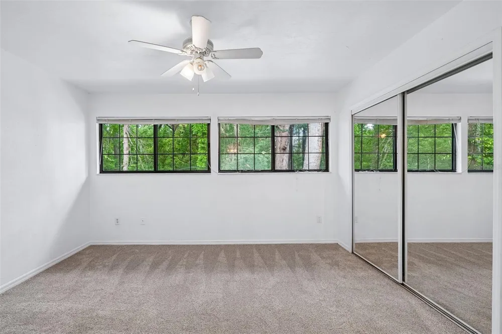 5606 SW 8TH PLACE Gainesville, FL 32607