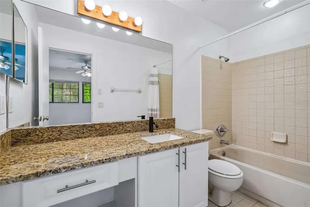 5606 SW 8TH PLACE Gainesville, FL 32607
