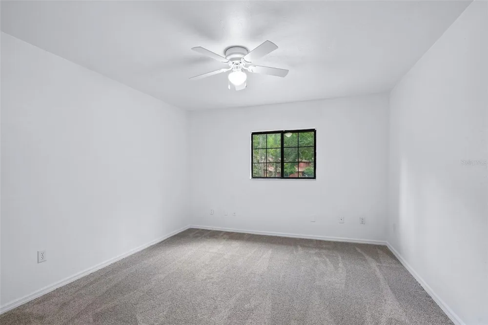 5606 SW 8TH PLACE Gainesville, FL 32607