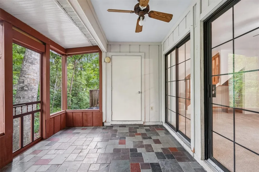 5606 SW 8TH PLACE Gainesville, FL 32607
