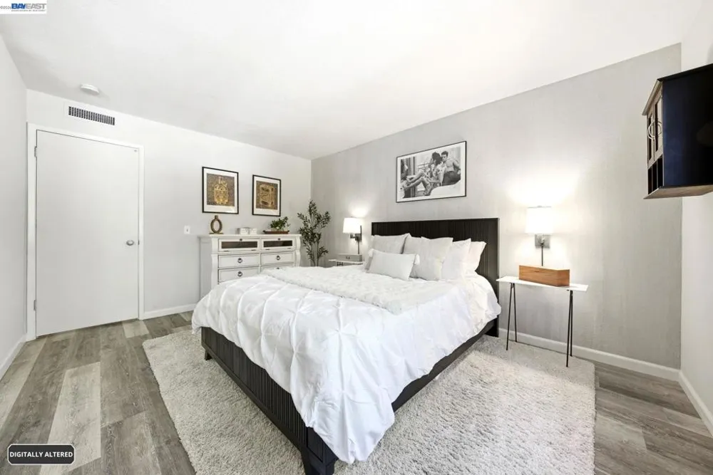 20720 4Th St #3 Saratoga, CA 95070