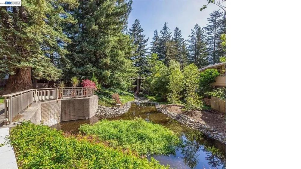 20720 4Th St #3 Saratoga, CA 95070