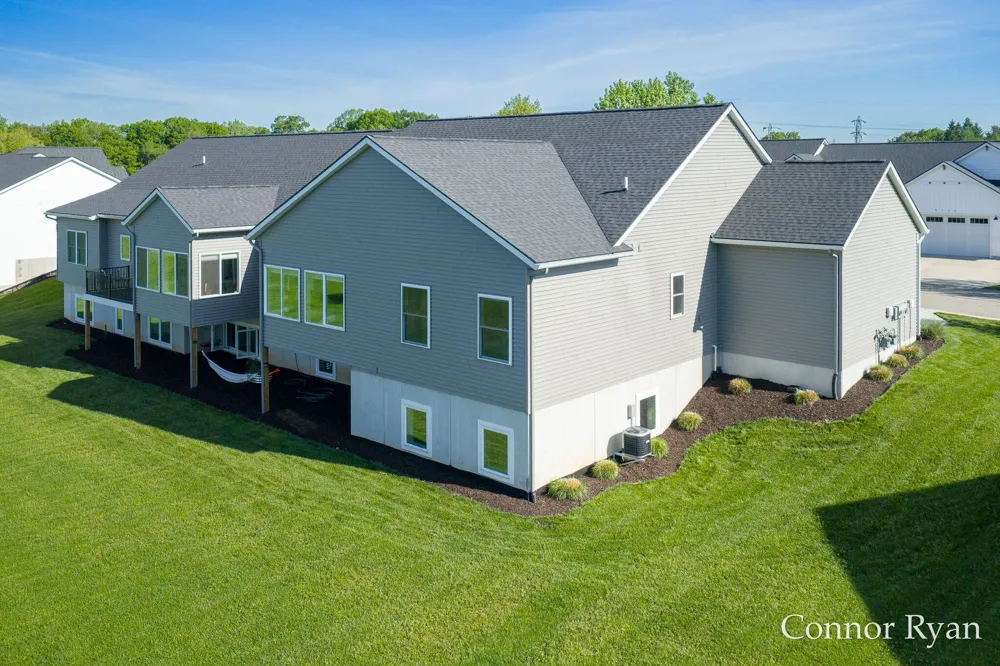 3758 Jason Ridge Lane SW Grand Rapids, MI 49534