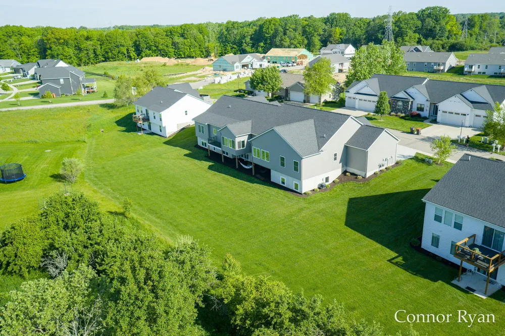 3758 Jason Ridge Lane SW Grand Rapids, MI 49534