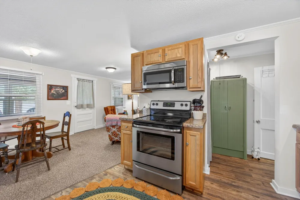 9267 Lake Drive Reed City, MI 49677